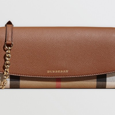 burberry wallet canada