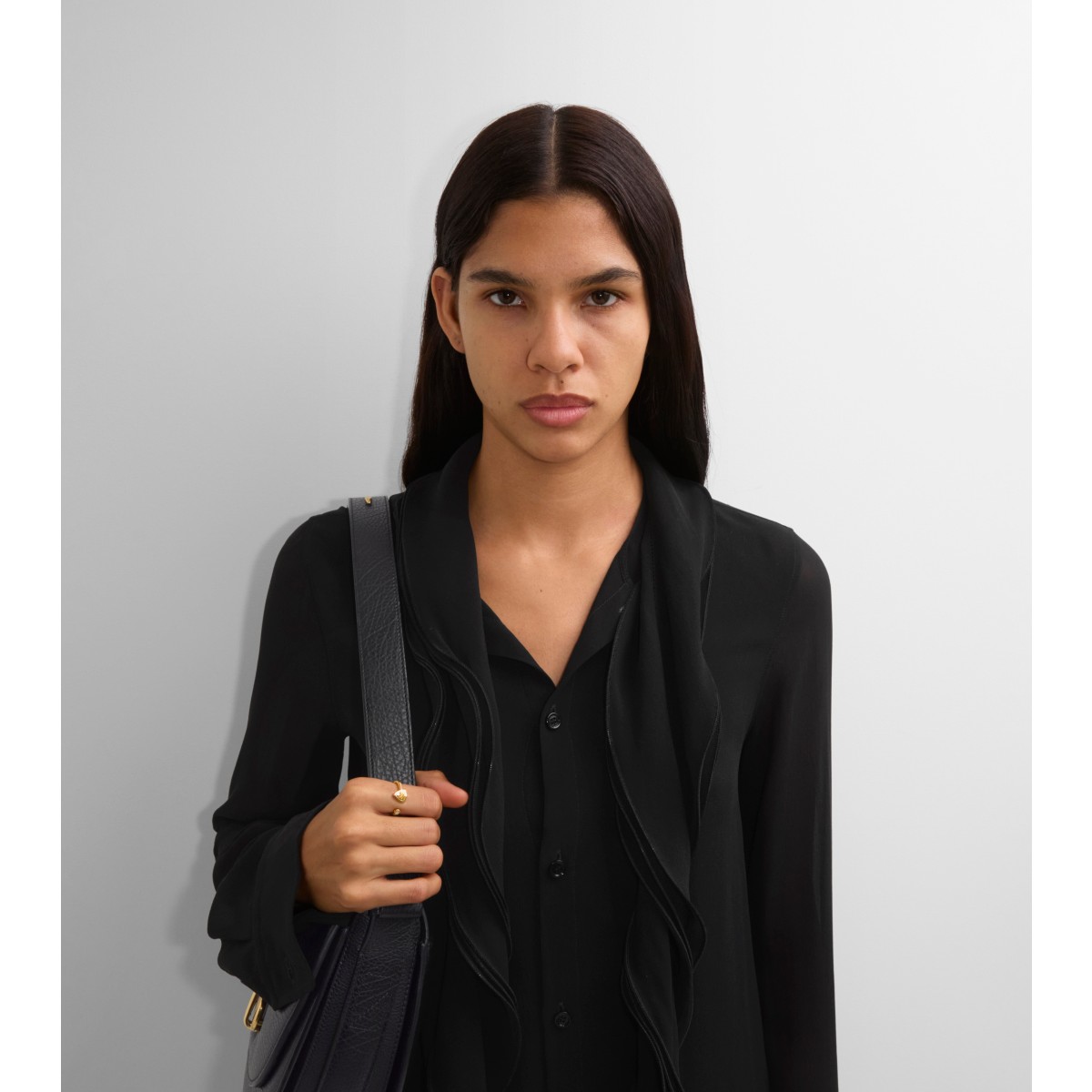  EKD Shield Pearl Ring