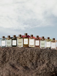 Frascos de fragrâncias Burberry Signatures