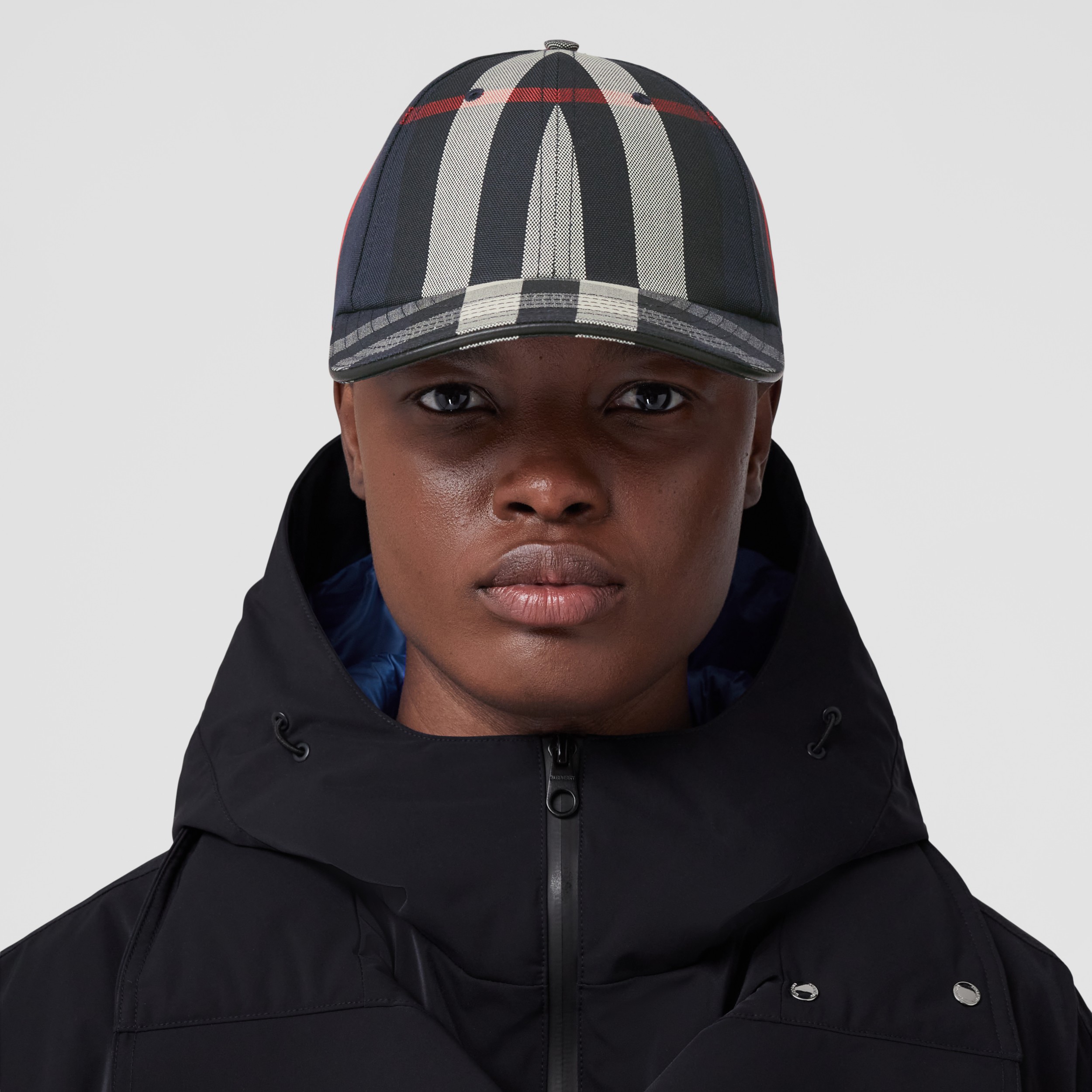 Logo Detail Check Cotton Baseball Cap in Navy | Burberry® Official - 2