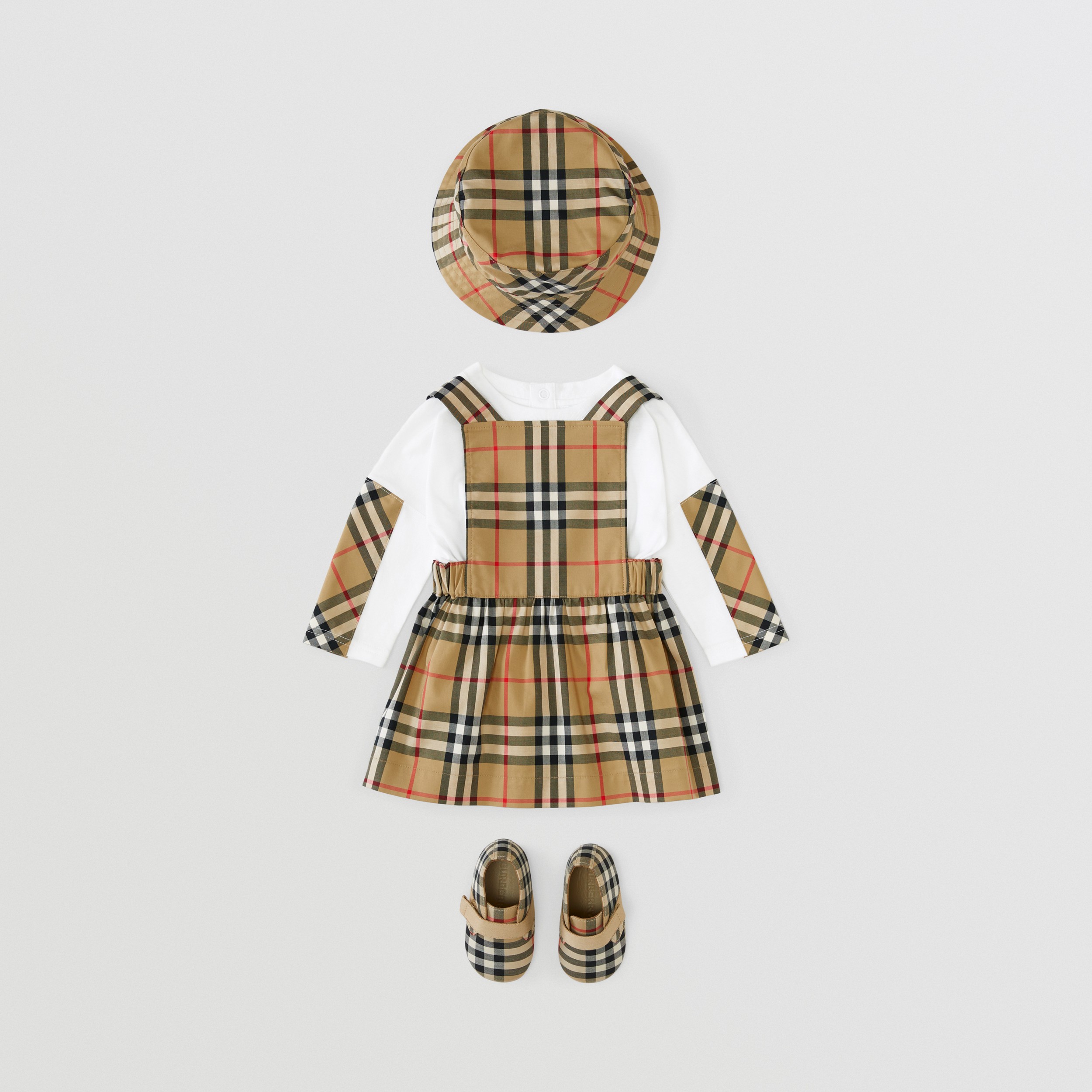 Vintage 格纹棉质三件套婴儿礼品套装 (典藏米色) - 儿童 | Burberry® 博柏利官网 - 1