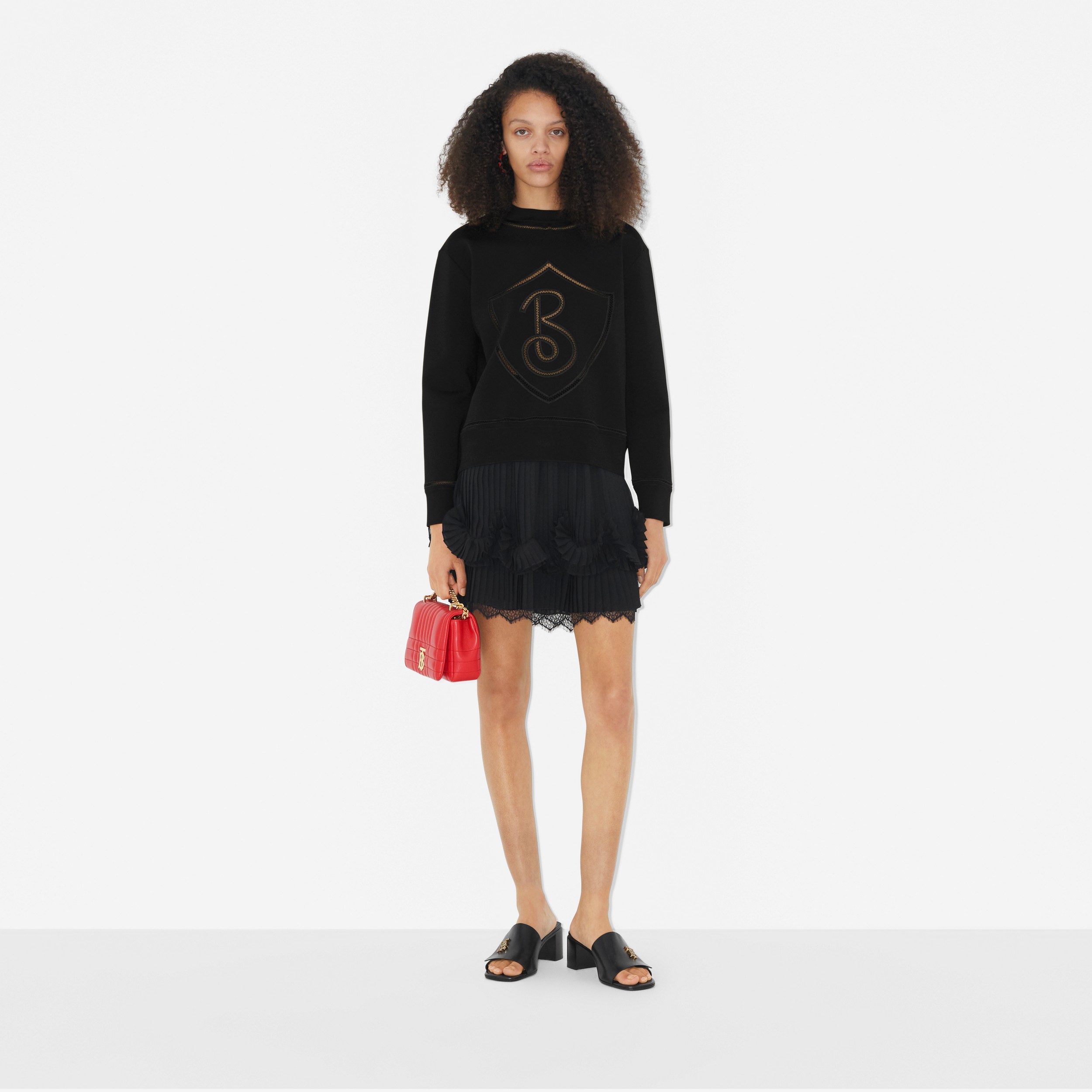 Suéter de viscose com estampa gráfica de letra (Preto) - Mulheres | Burberry® oficial - 2