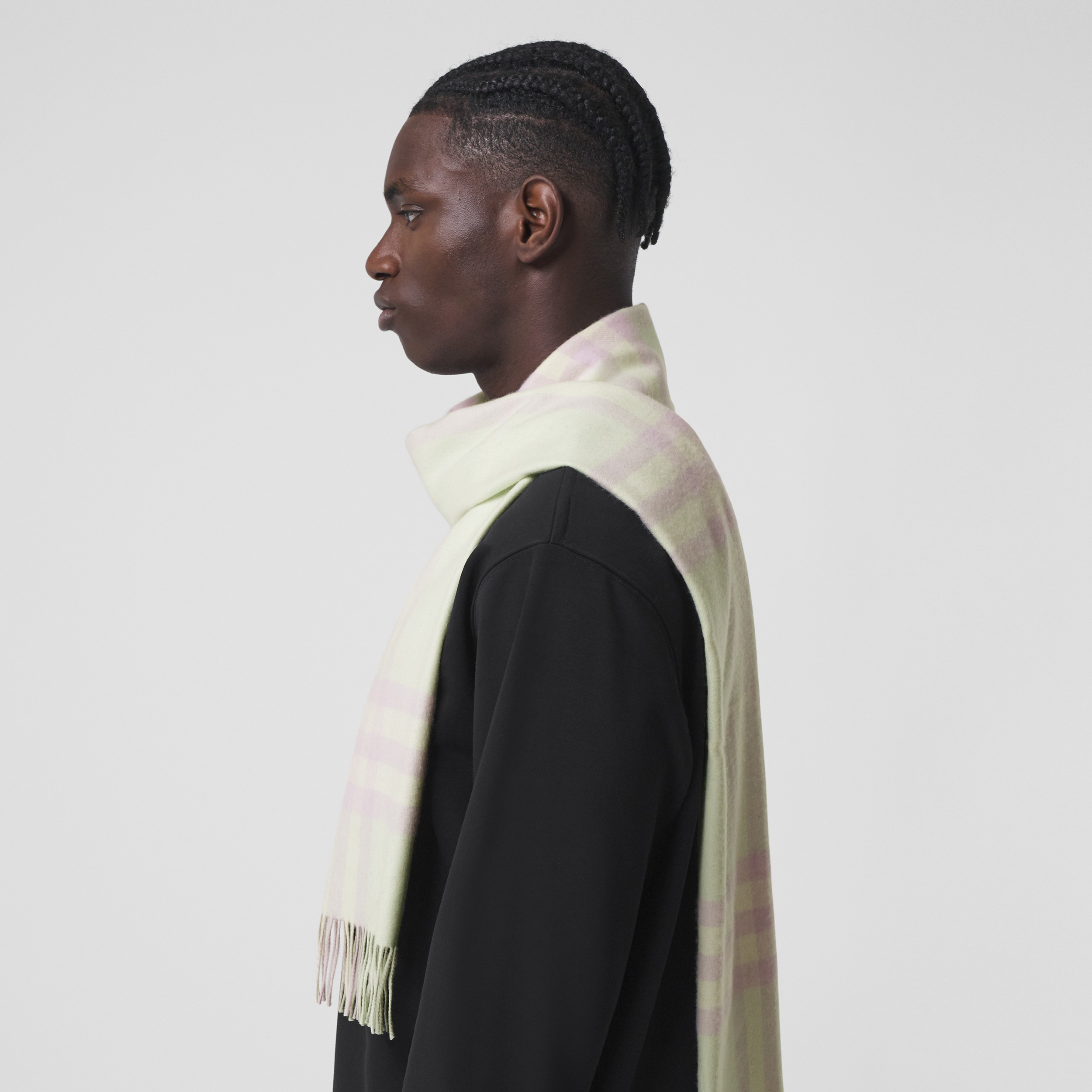 The Burberry Check Cashmere Scarf in Soft Pistachio | Burberry® Official - 4