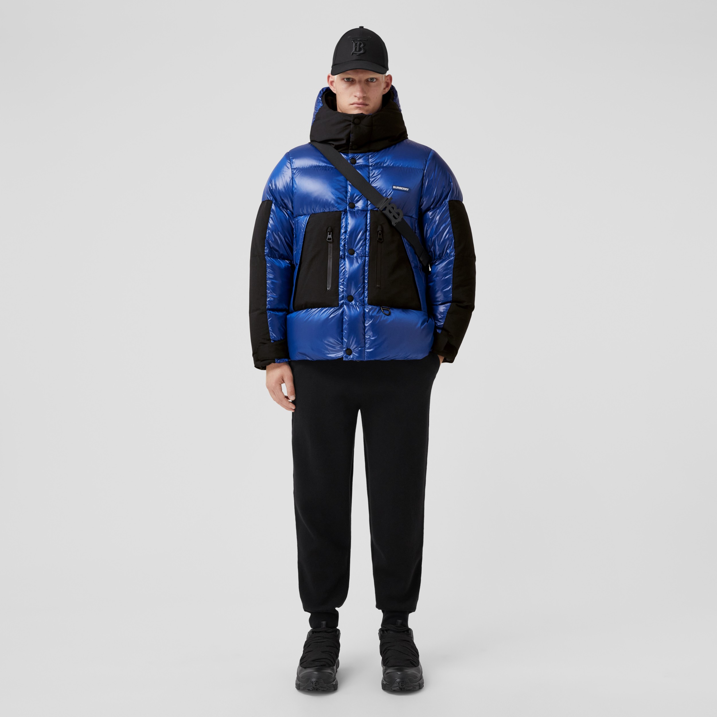 Logo Print Nylon Oversized Hooded Puffer Jacket in Deep Royal Blue - Men |  Burberry® Official