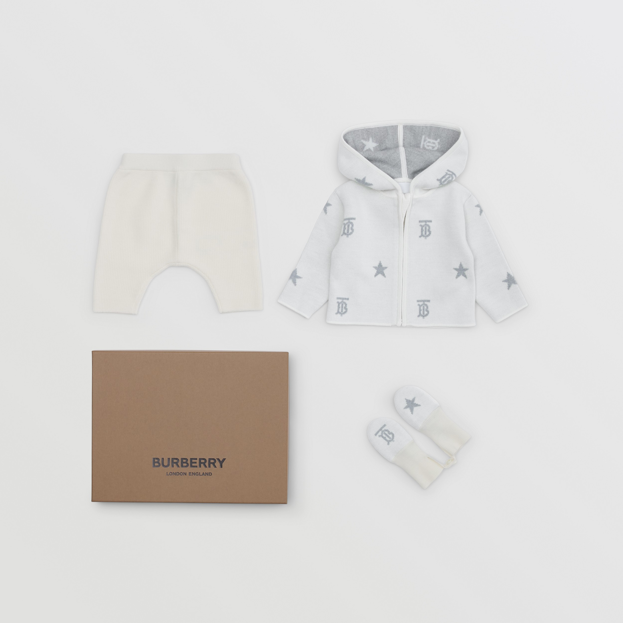 Star and Monogram Wool Three-piece Baby Gift Set in Ivory - Children | Burberry® Official - 1