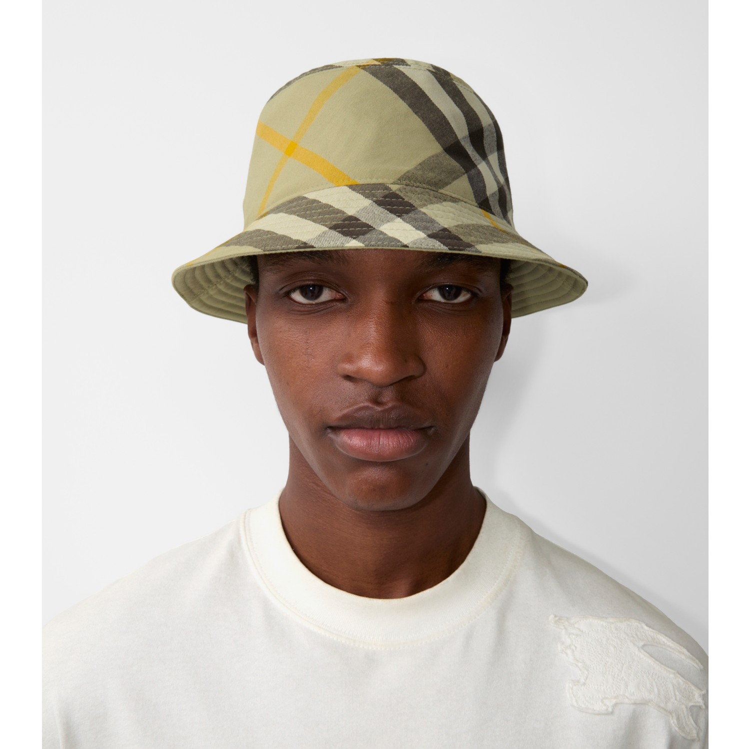 Reversible Cotton Blend Bucket Hat in Hunter - Men | Burberry® Official