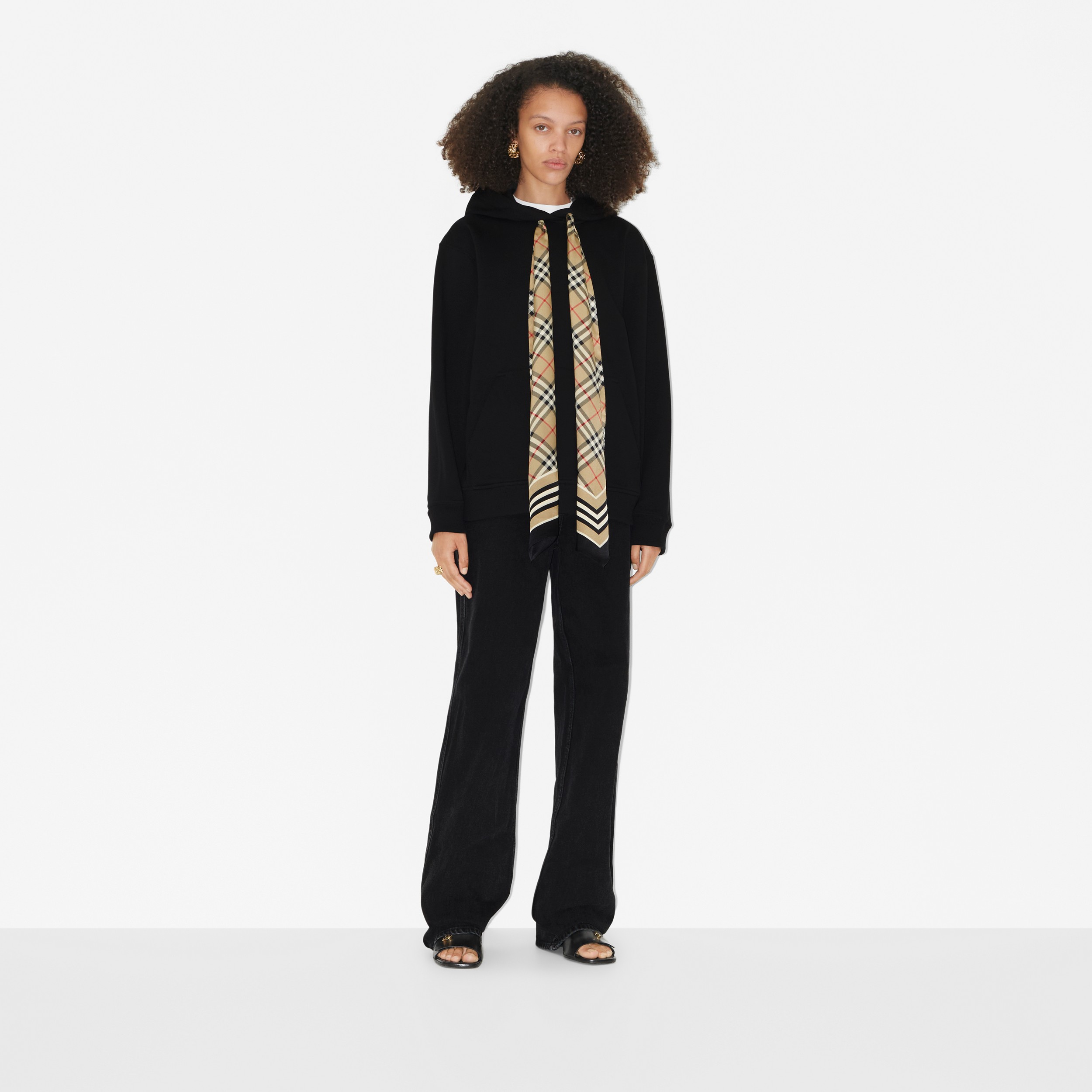 Sudadera oversize en algodón con capucha y detalle de pañuelo (Negro) - Mujer | Burberry® oficial - 2