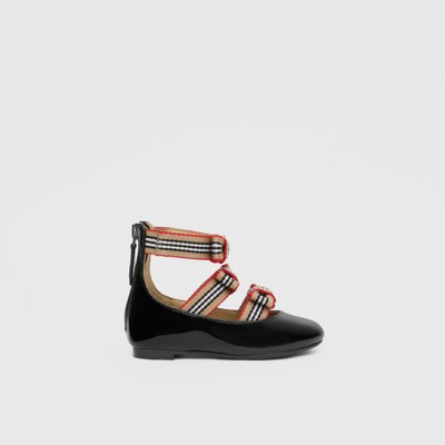 Icon Stripe Bow Patent Leather Shoes in 