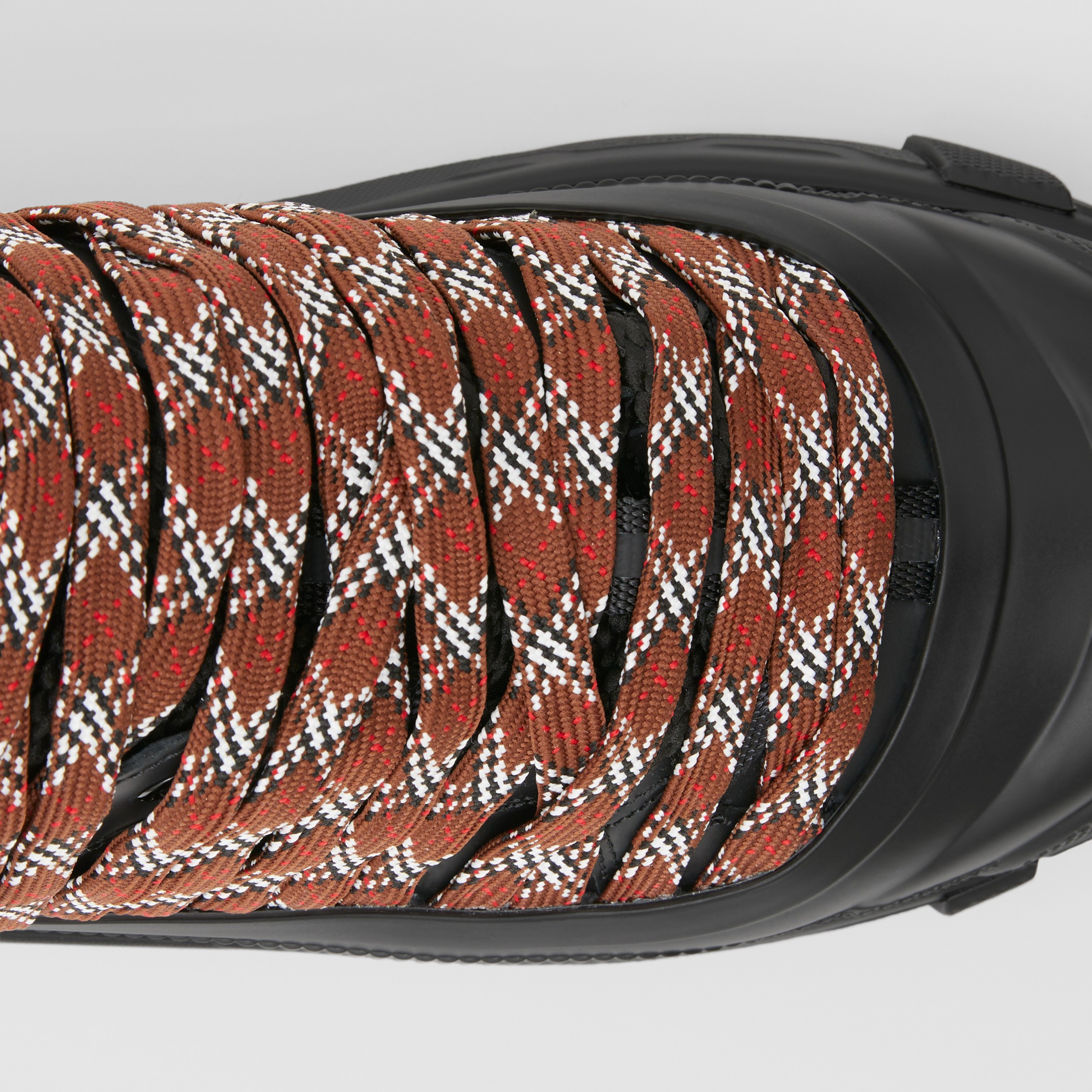 Sneakers Arthur en cuir et nylon (Noir/bouleau Brun Sombre) | Site officiel Burberry® - 2