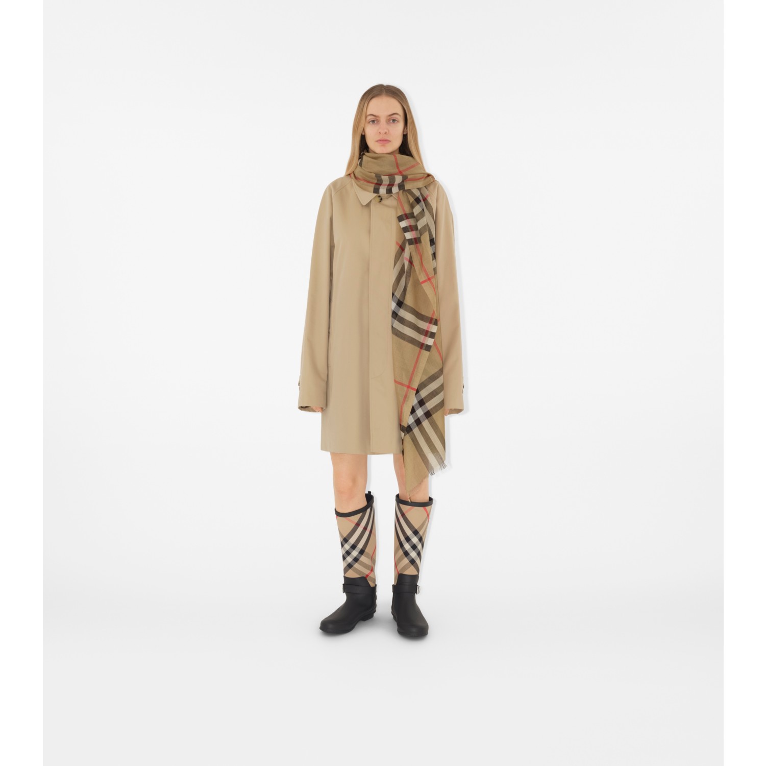 Burberry wool store square scarf