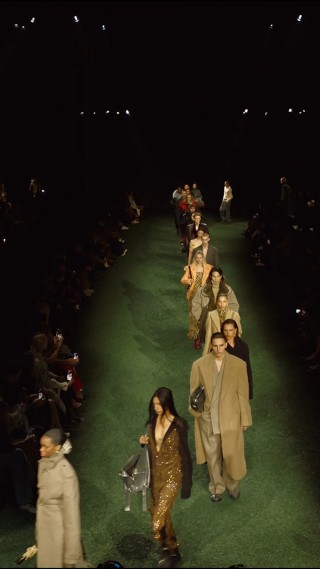 Winter 2024 Show Burberry Official