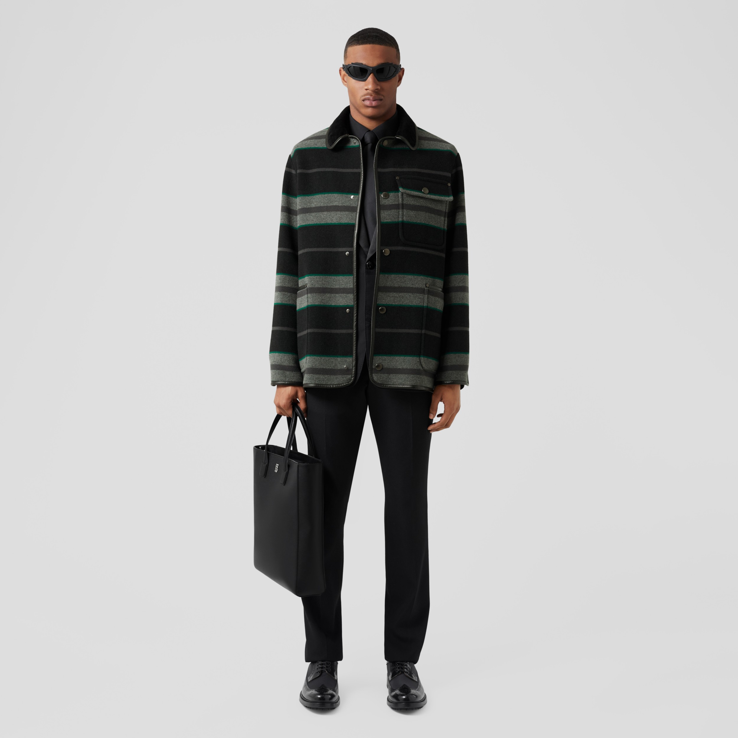 Jaqueta militar de lã com listras e logotipo bordado (Cinza Trovão Escuro) - Homens | Burberry® oficial - 1