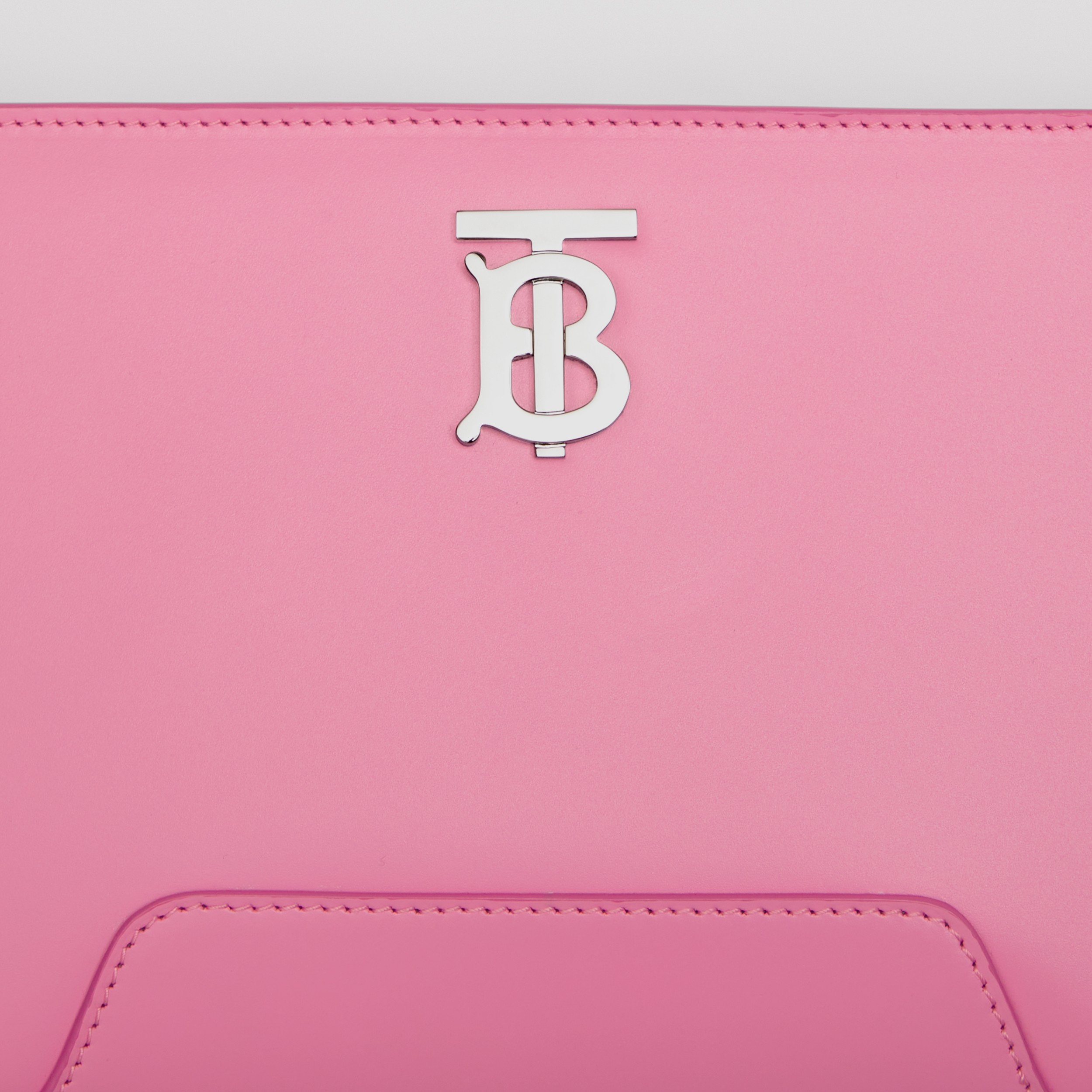 Leather TB Shoulder Bag in Primrose Pink Women Burberry® Official