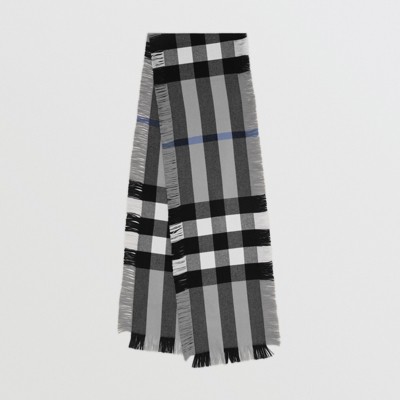 Fringed Check Wool Scarf in Mid Grey 