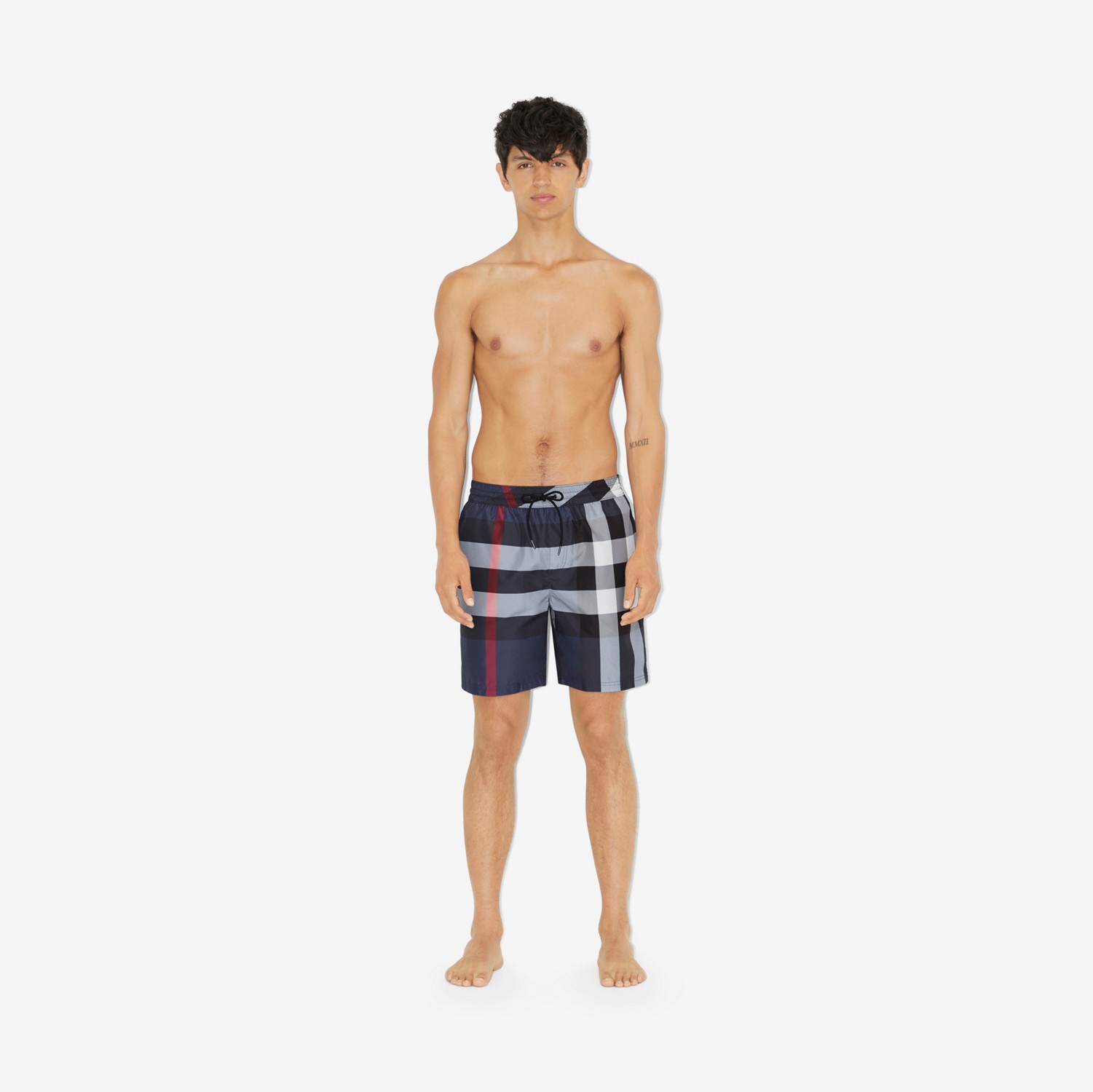 格纹游泳裤 (碳蓝色) - 男士 | Burberry® 博柏利官网
