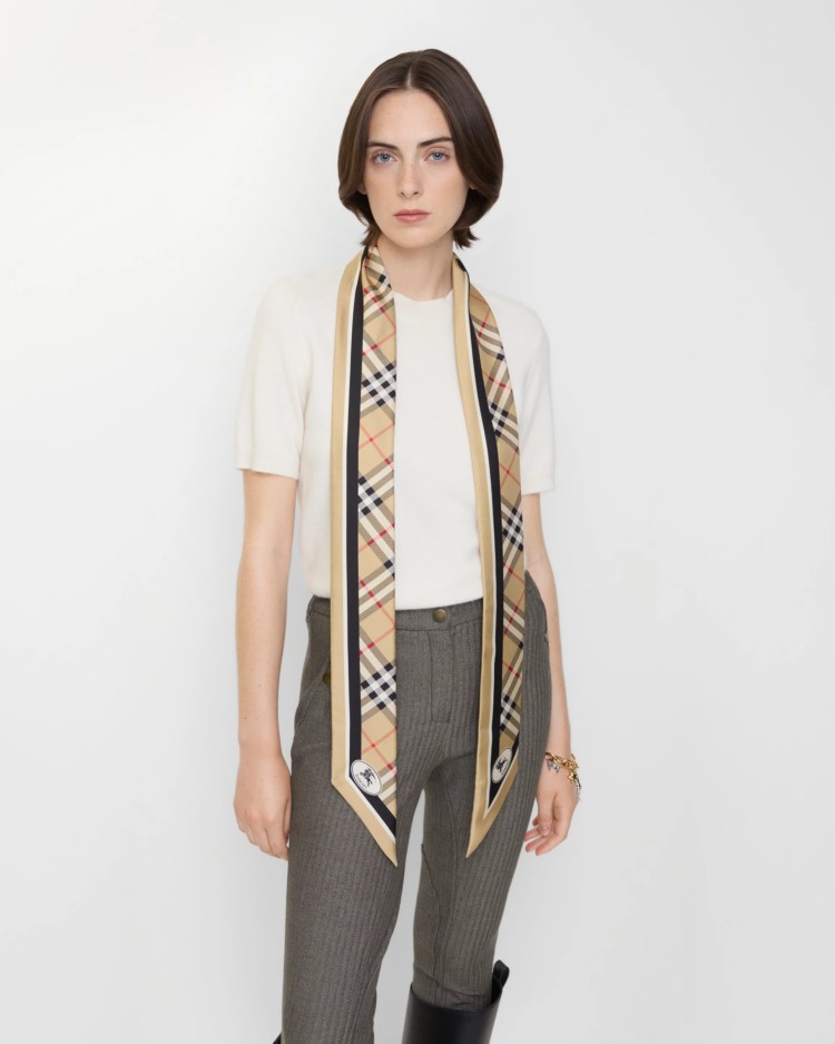 スキニー チェック シルクスカーフ (サンドベージュ) | Burberry®公式