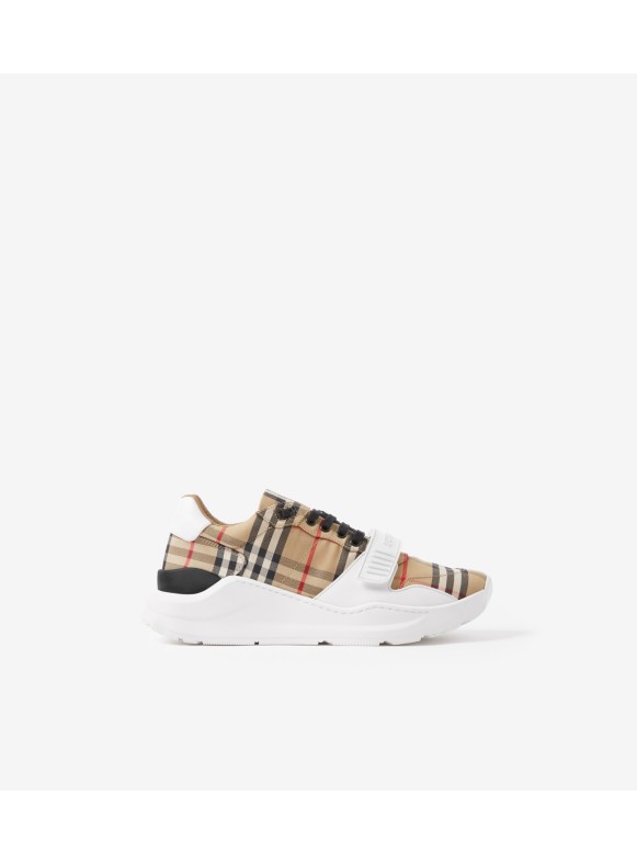 Burberry outlet hot sale shoes