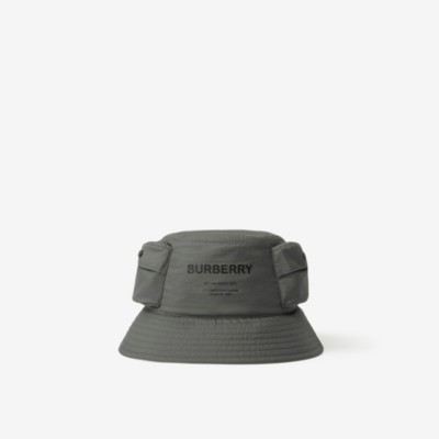 Horseferry Motif Nylon Bucket Hat in Soft Slate | Burberry® Official