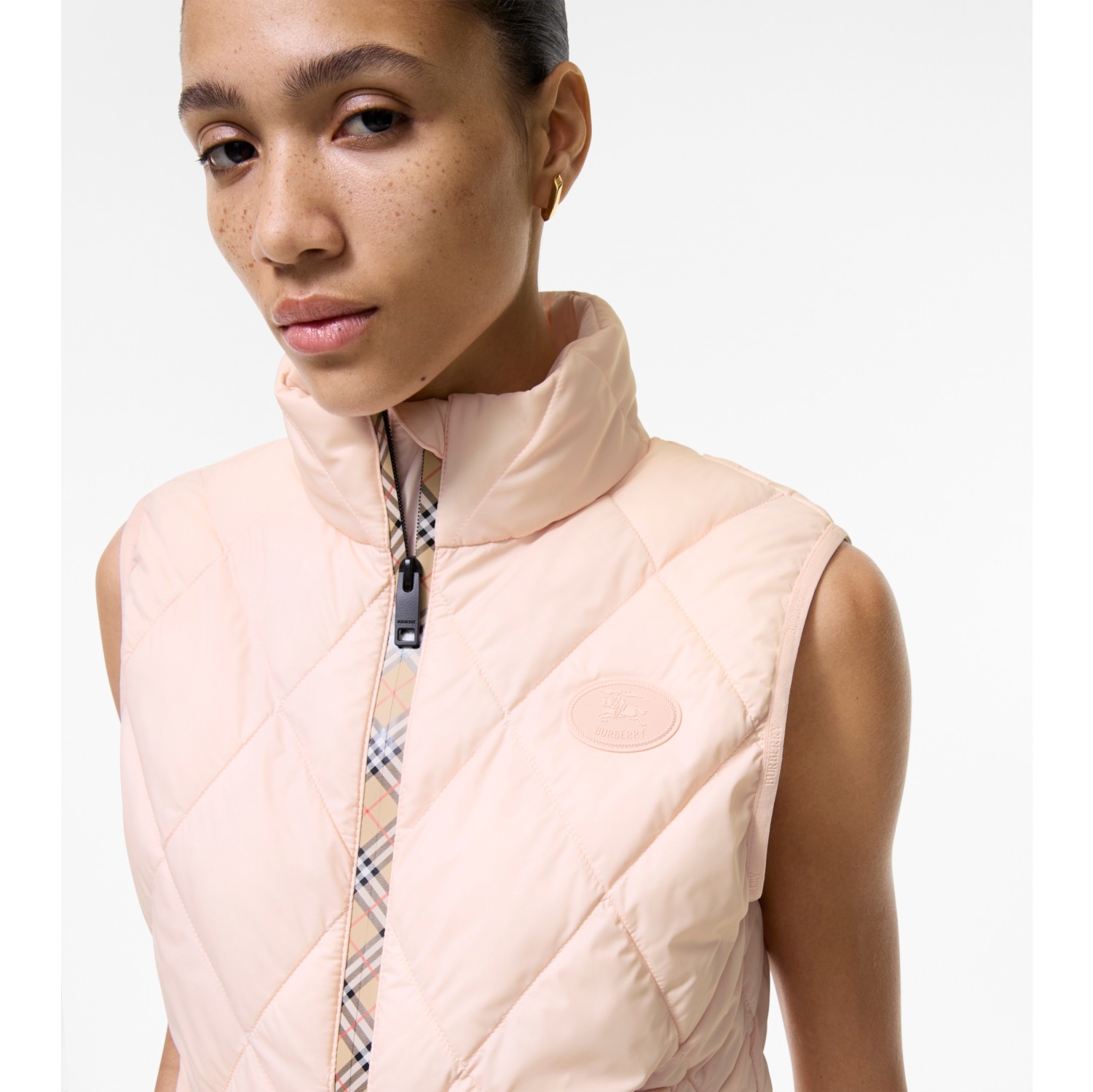Packable Quilted Nylon Cheswick Gilet in Compact pink - Women