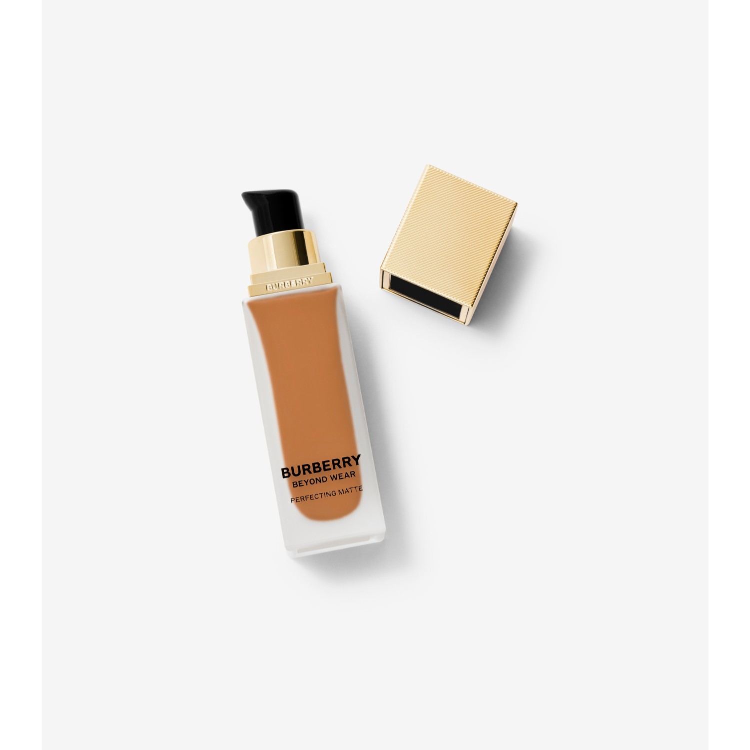 Beyond Wear Perfecting Matte Foundation – 120 Deep Warm