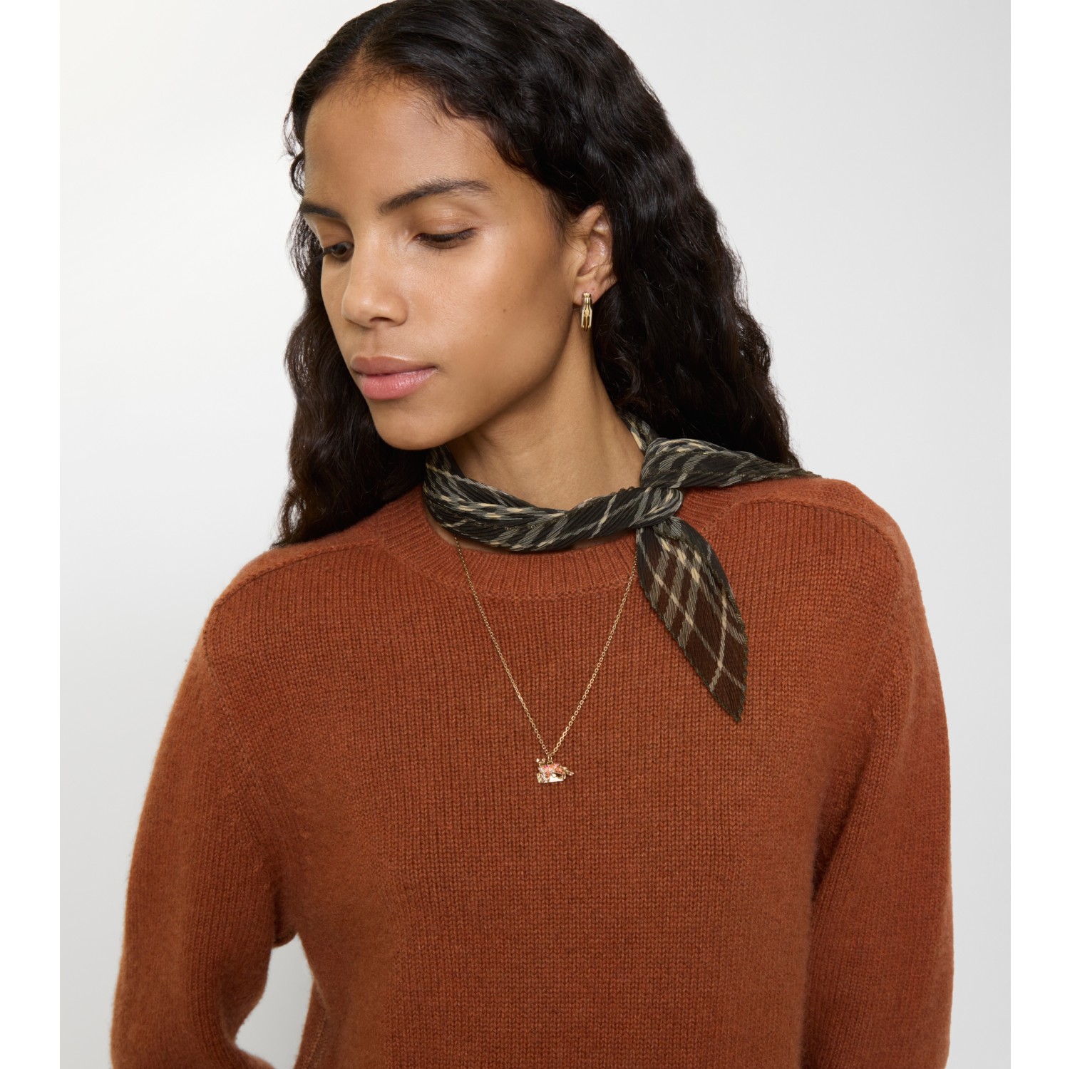 格纹丝质雪纺围巾