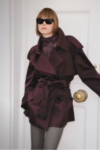 Model wearing Women's Coats & Jackets for Burberry Winter 2025
