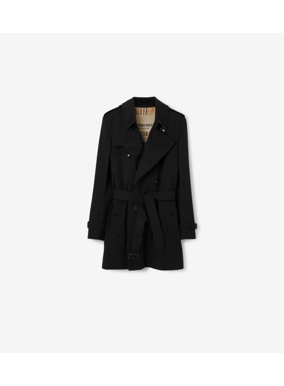 Burberry store black mac