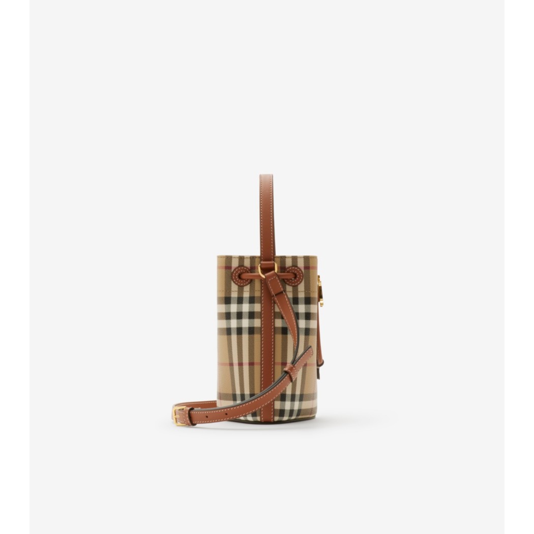 Burberry product photography 
