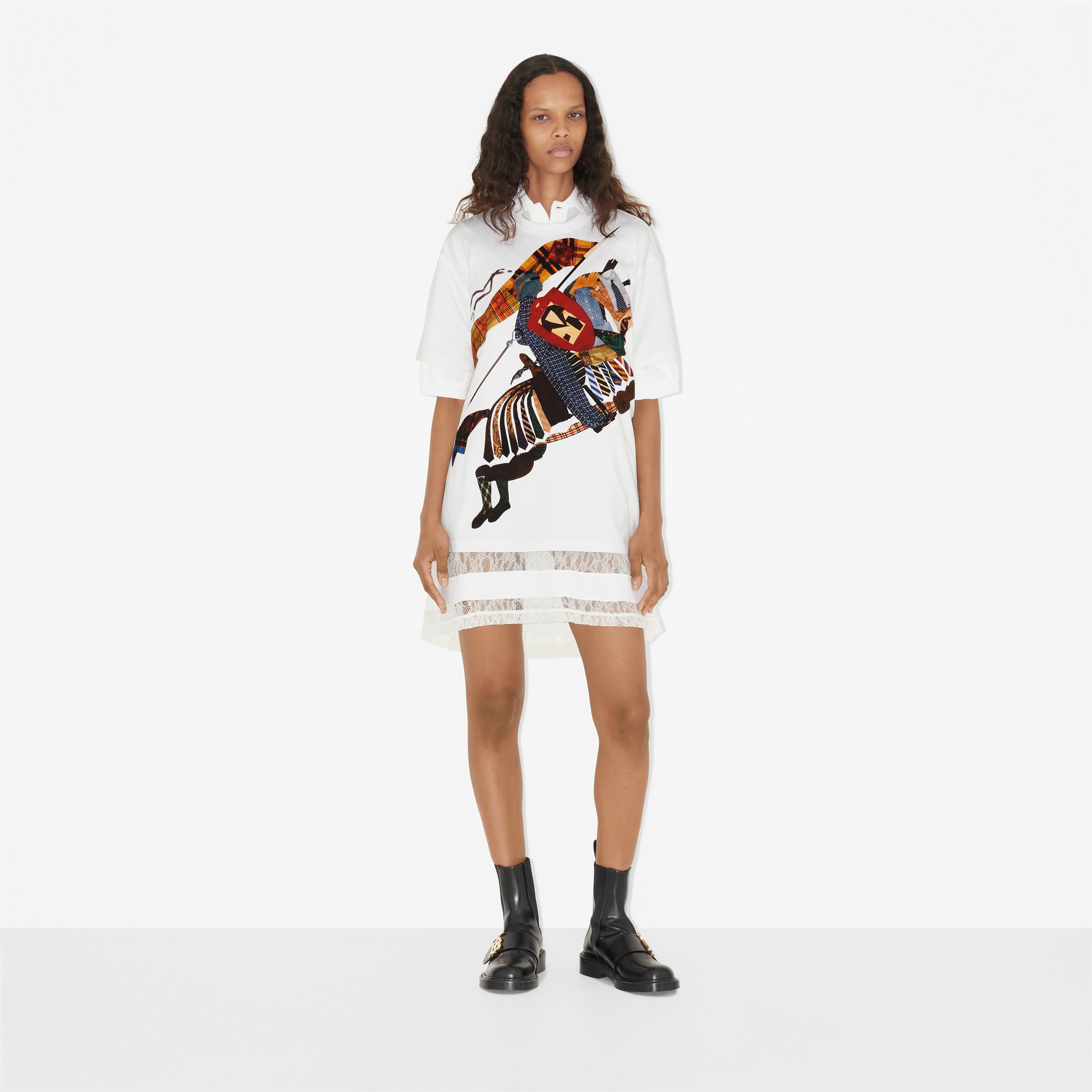 Camiseta oversize en algodón con emblema Equestrian Knight (Blanco) - Mujer | Burberry® oficial - 2
