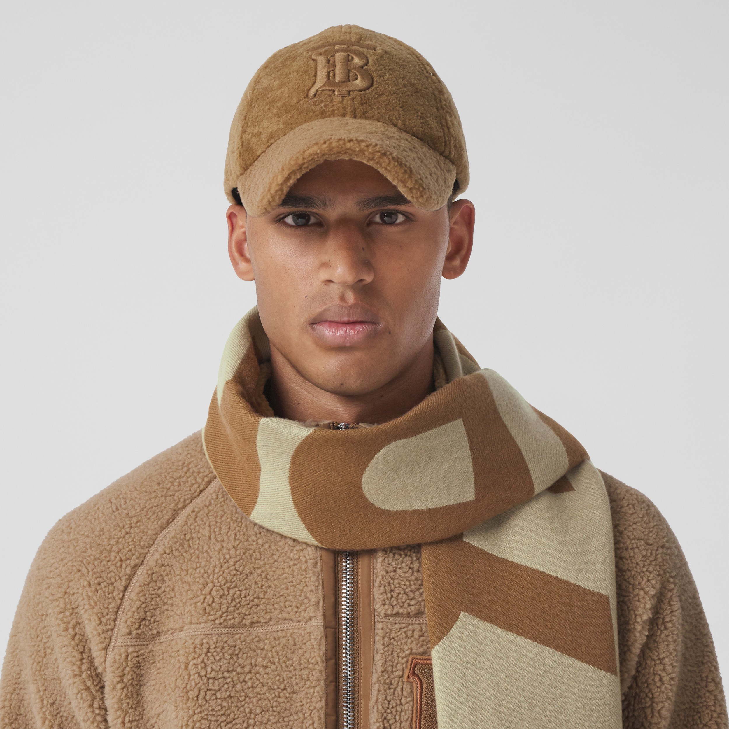 Bufanda en lana con logotipo (Marrón Abedul) | Burberry® oficial - 4