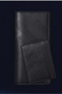 Check Continental Wallet in black 