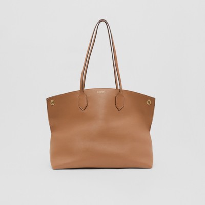 burberry medium leather tote