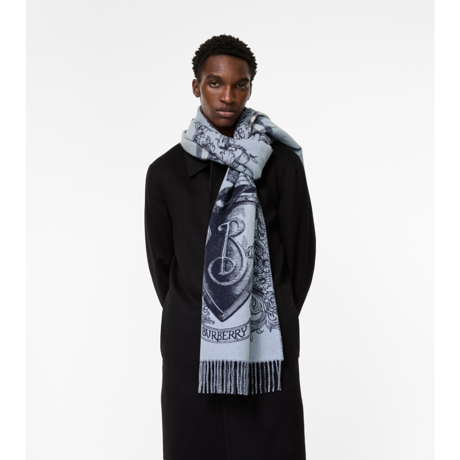 Reversible Etched Knight Cashmere Scarf
