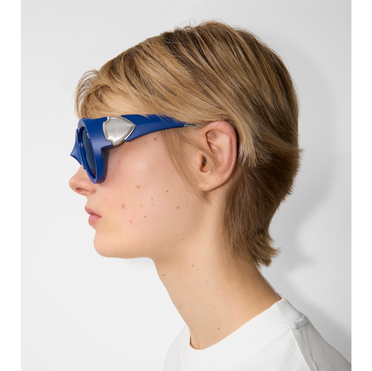 Shield Mask Sunglasses in Knight | Burberry® Official