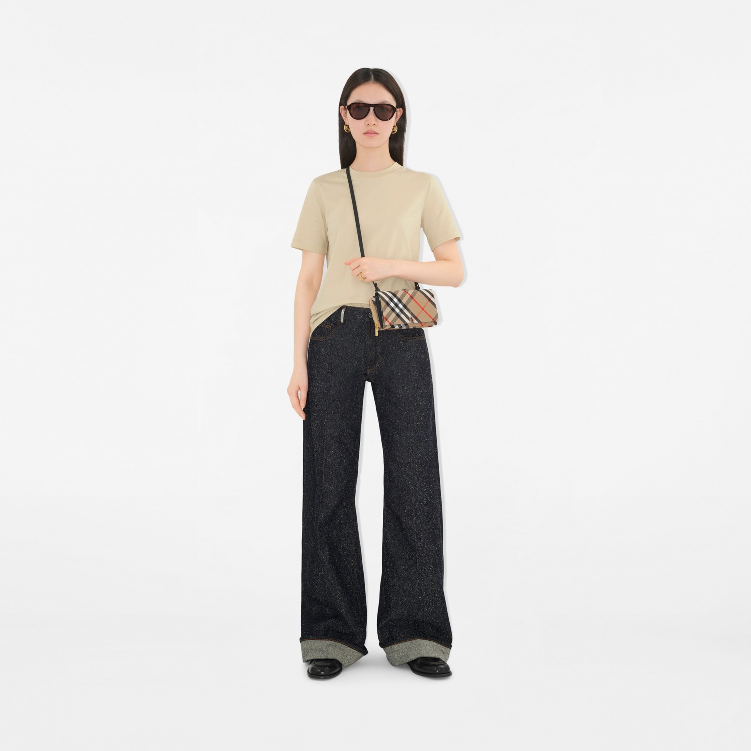 スニップ マルチポーチ (サンド) - ウィメンズ | Burberry®公式 スニップ マルチポーチ (サンド) - ウィメンズ | Burberry®公式