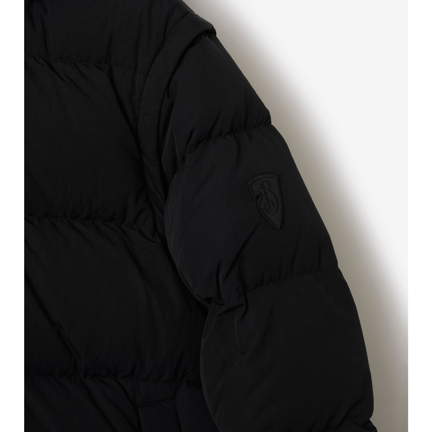 Detachable Sleeve Nylon Puffer Jacket