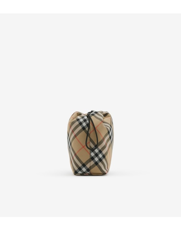 Burberry phoebe nylon bucket bag best sale