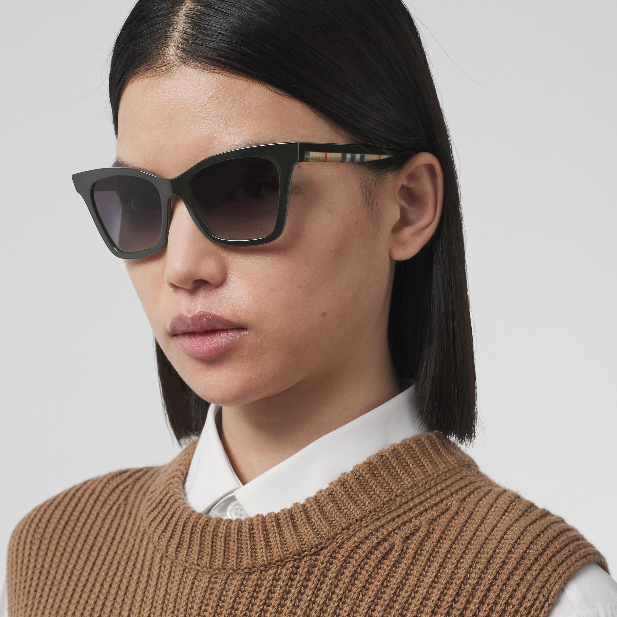 Check Detail Square Frame Sunglasses in Black/beige - Women | Burberry® Official - 3