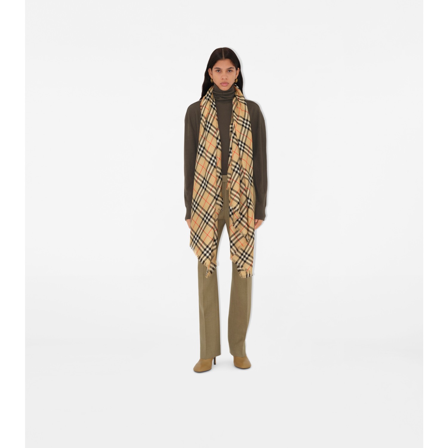 Check Cashmere Silk Scarf in Sand Burberry Official