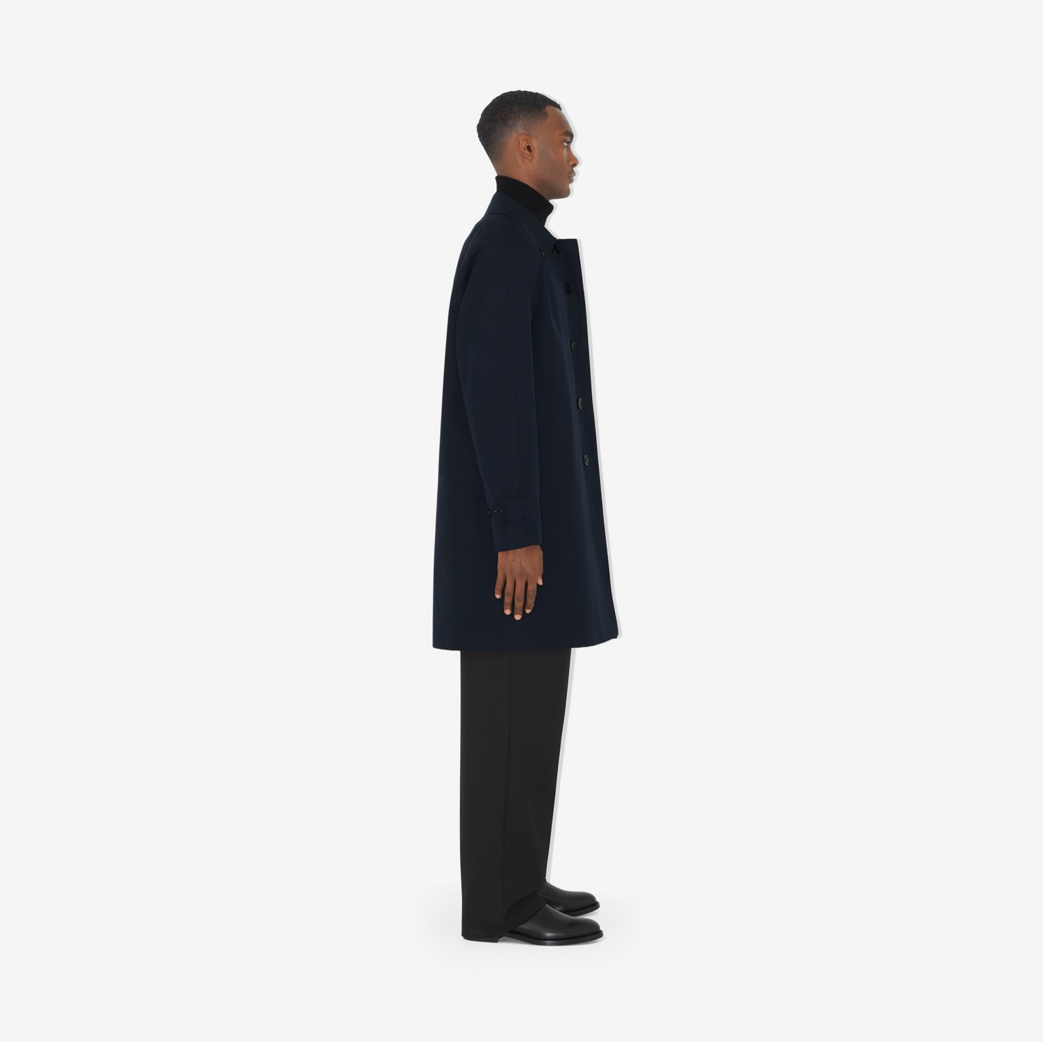 卡姆登版型 – 中长款 Heritage 轻便大衣 (煤蓝色) - 男士 | Burberry® 博柏利官网