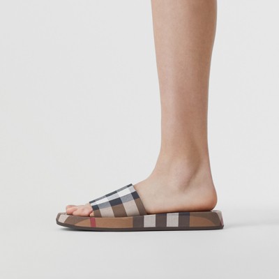 burberry sliders womens