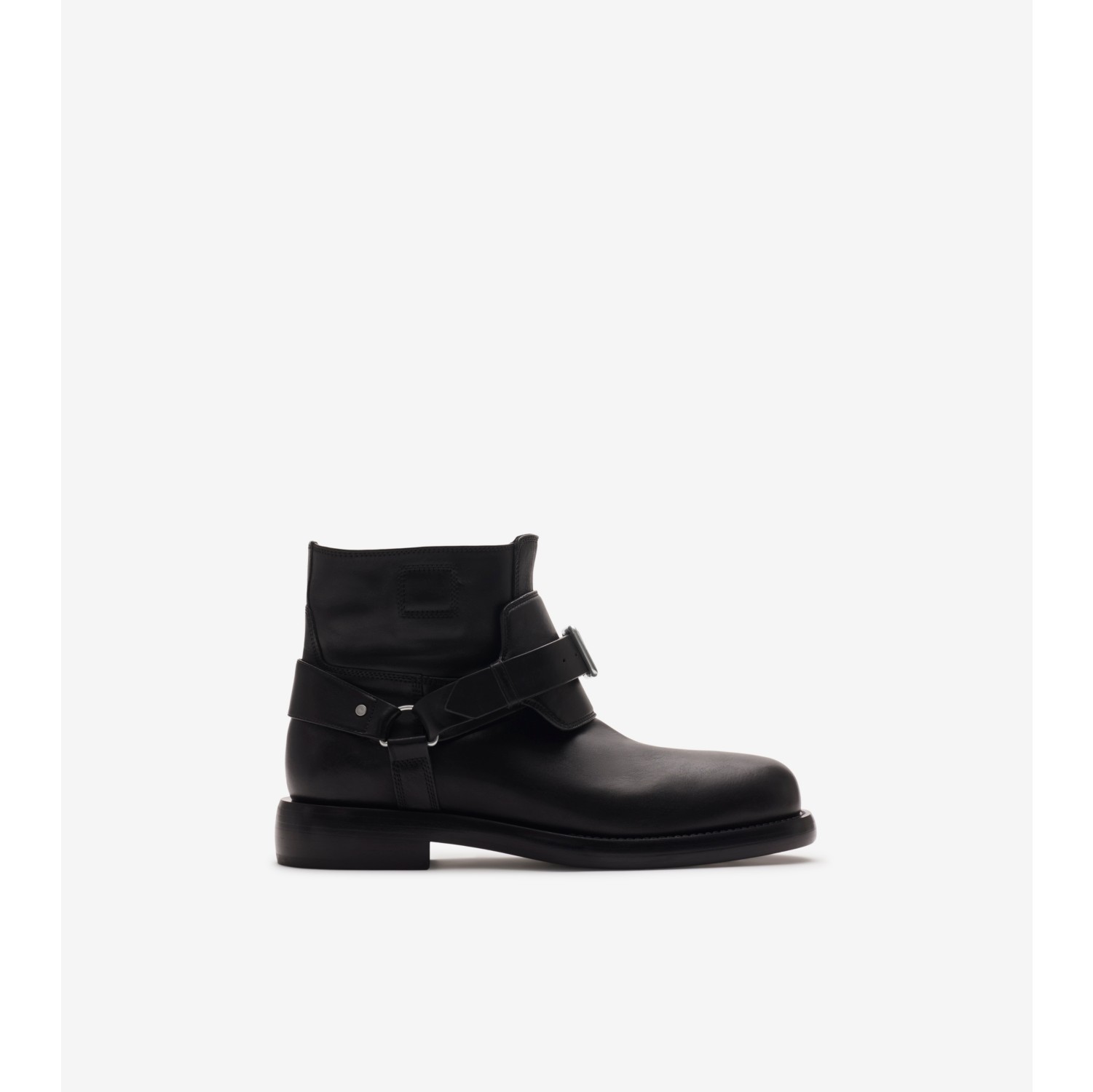 Leather Cobble Boots in Black Men Burberry Official