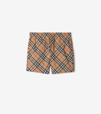 CB1EF93E-06CD-4690-A5CF-