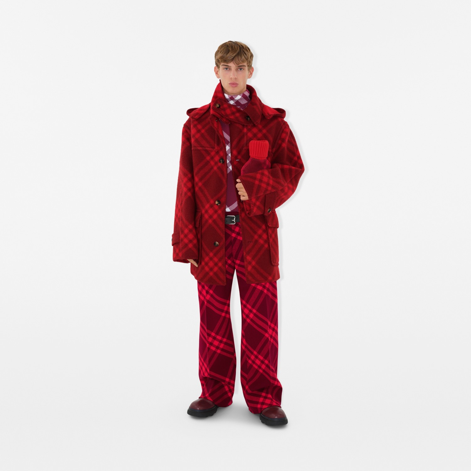 格纹羊毛毯式斗篷 (树莓红 / 邮筒红) - 男士 | Burberry® 博柏利官网
