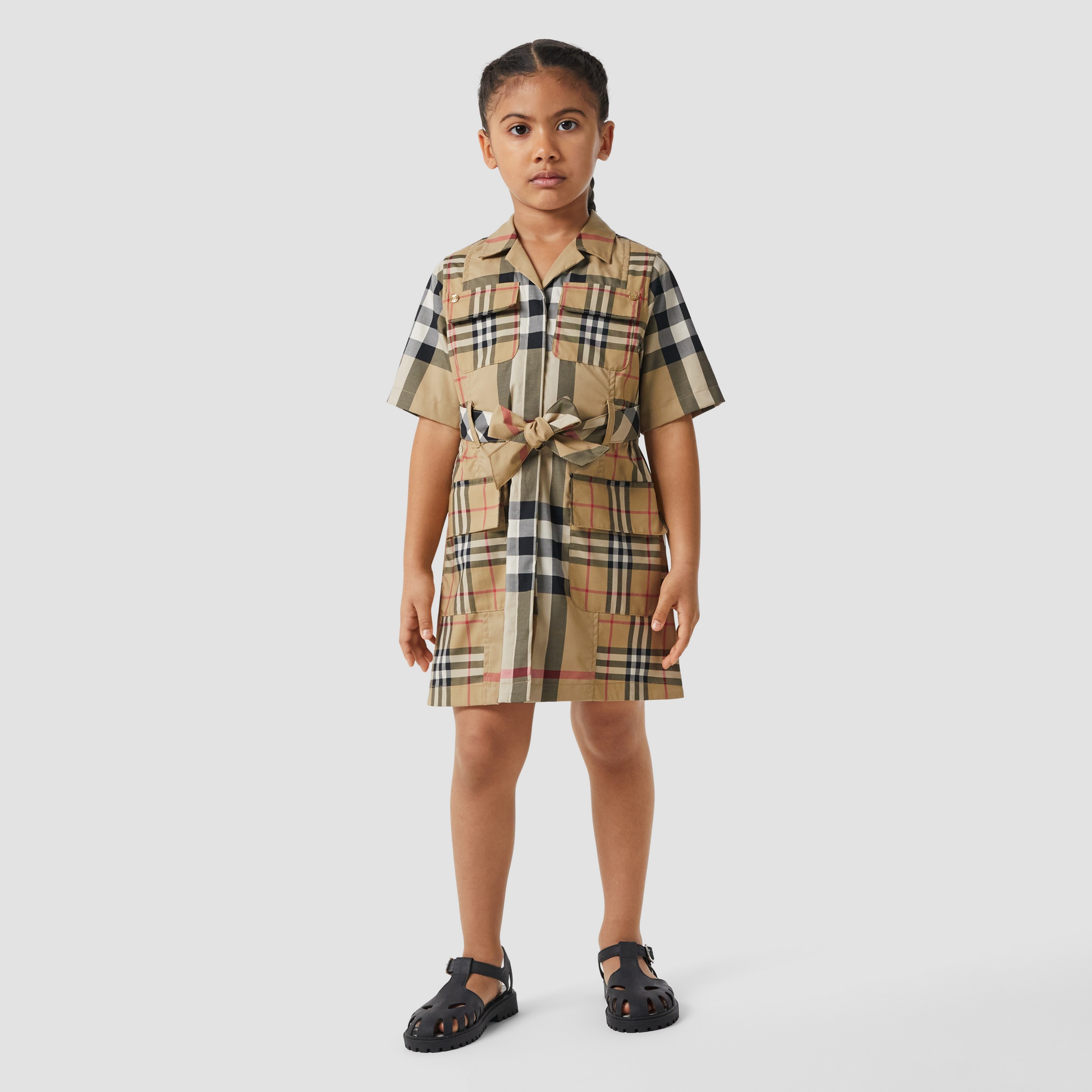 Vestido estilo camisa de algodão stretch com cinto de amarrar e patchwork xadrez (Bege Clássico) | Burberry® oficial - 3