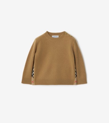 CC95715B-9606-4239-9801-