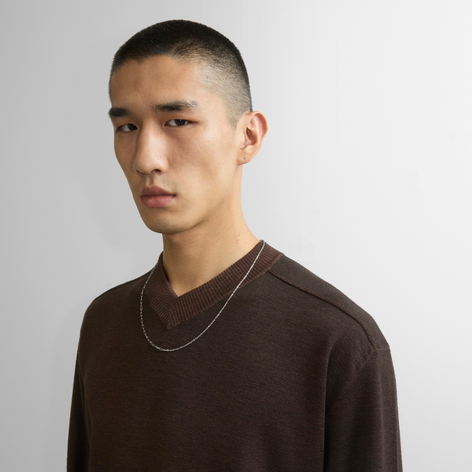 シールド ネックレス (シルバー) - メンズ | Burberry®公式サイト シールド ネックレス (シルバー) - メンズ | Burberry®公式サイト
