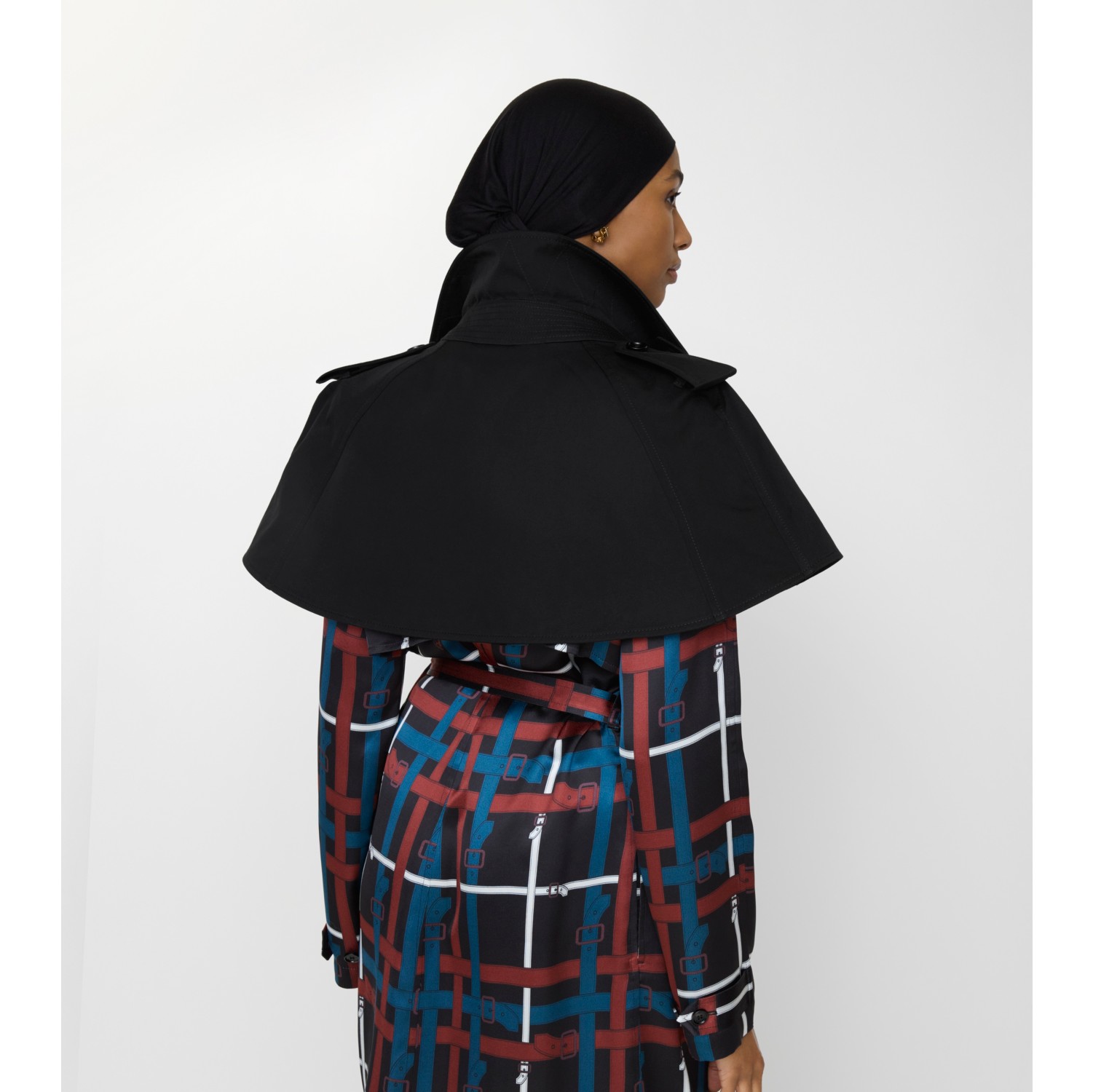 ギャバジン トレンチケープレット (ブラック) | Burberry®公式サイト