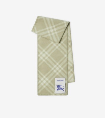 White burberry scarf sale