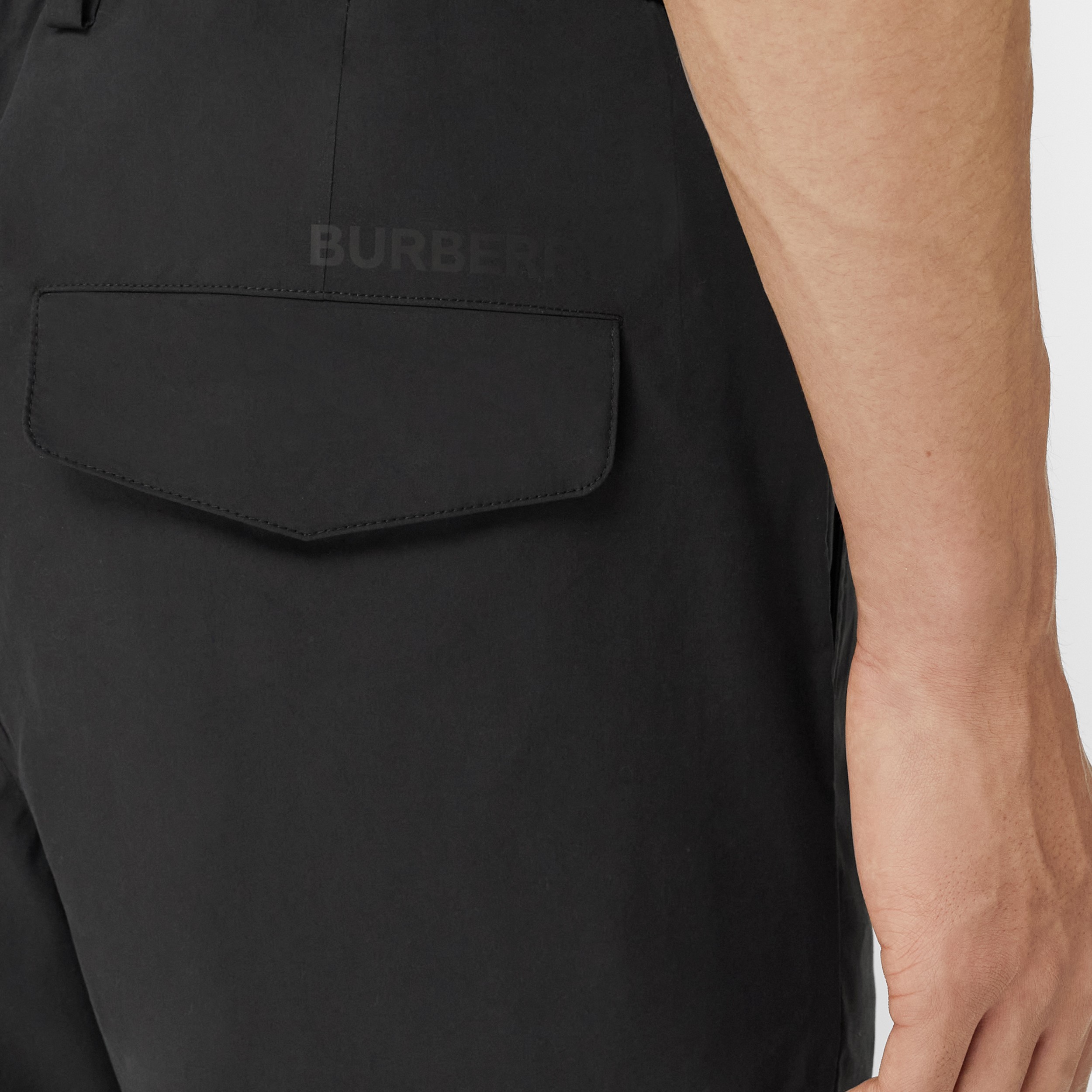 Elegante Hose aus Baumwollmischung (Kohleblau) - Herren | Burberry® - 2